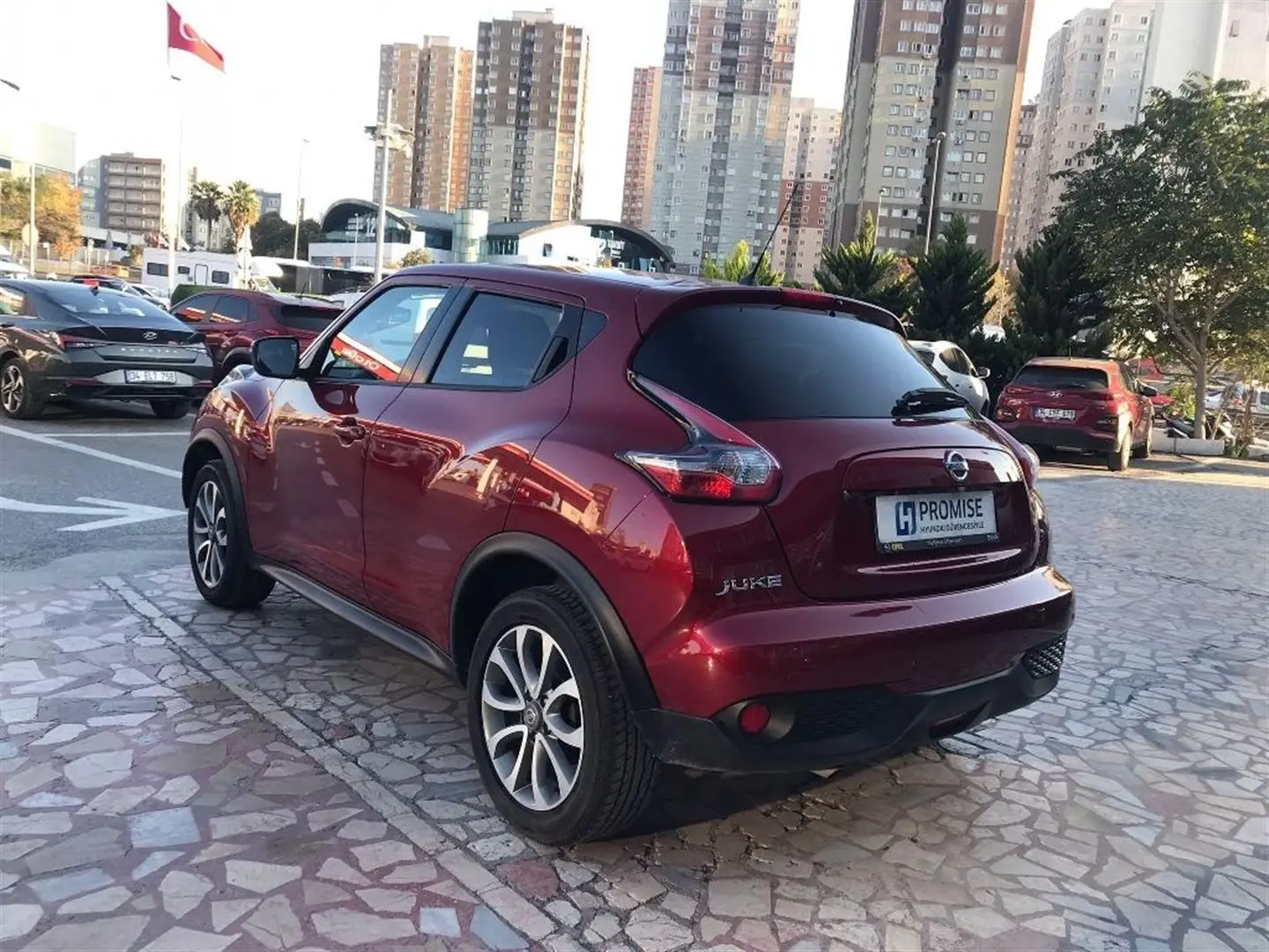 Nissan Juke Juke 1.6 Black Edition CVT 6