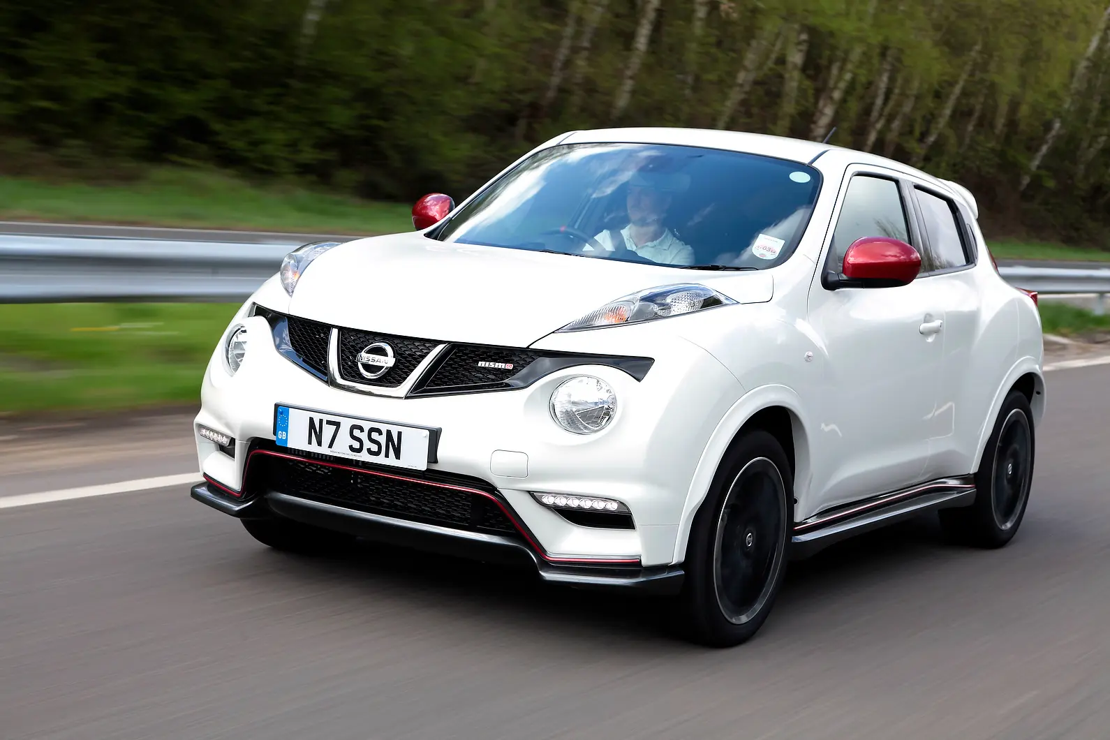 Nissan Juke Juke 1.6 DIG-T 4x2 Nismo 1