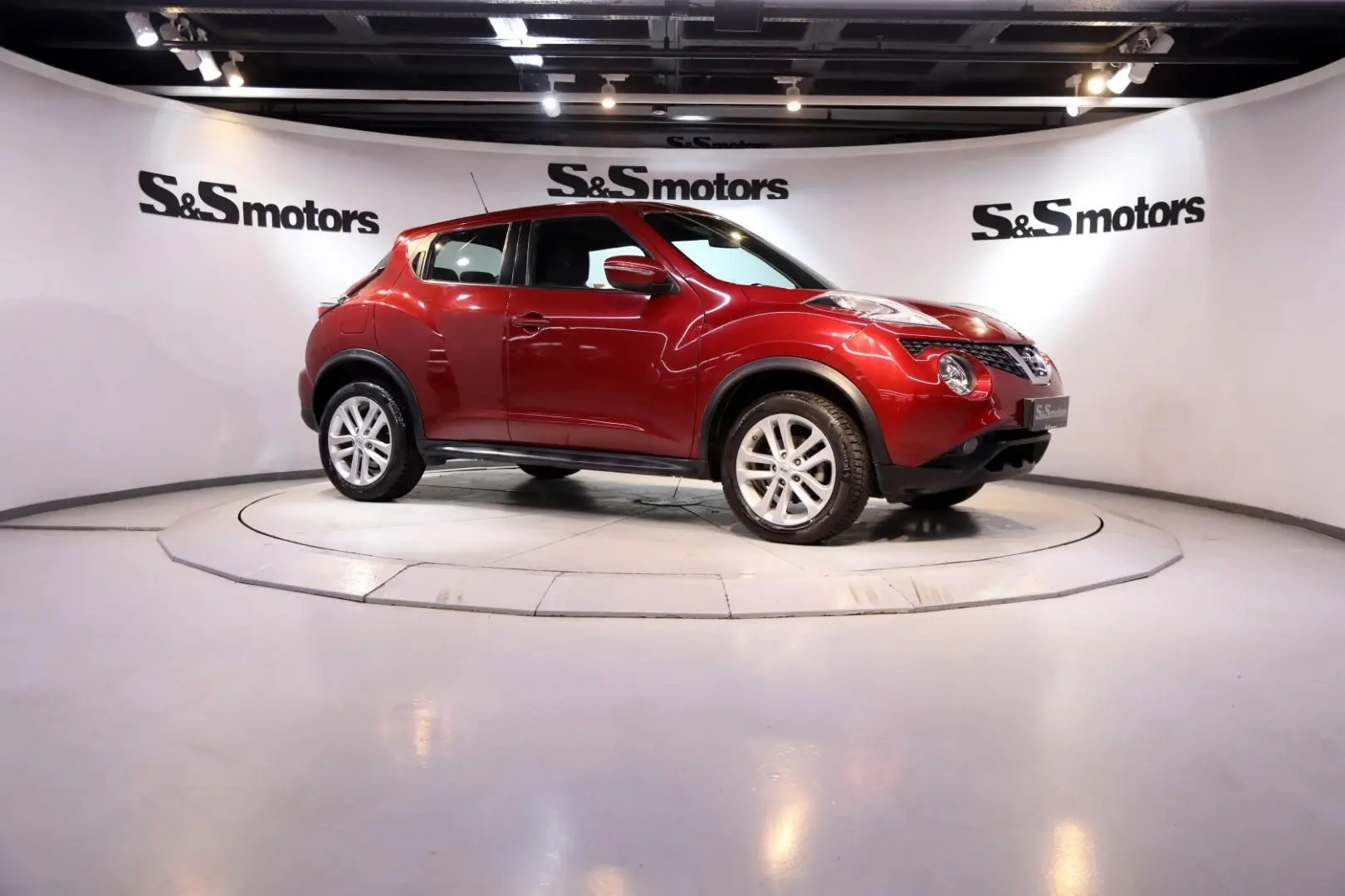 Nissan Juke Juke 1.6 Sky Pack CVT 5