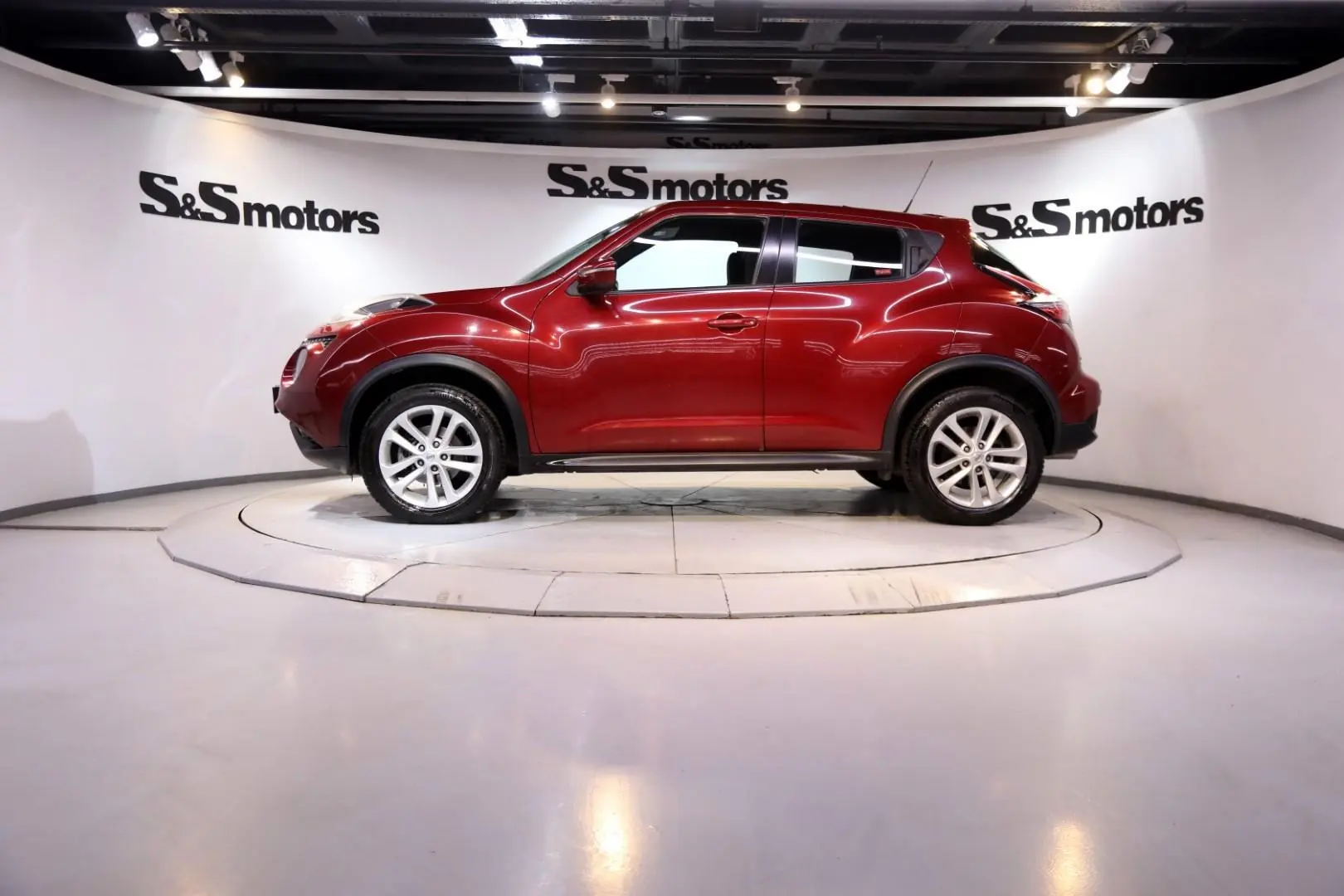 Nissan Juke Juke 1.6 Sky Pack CVT 7