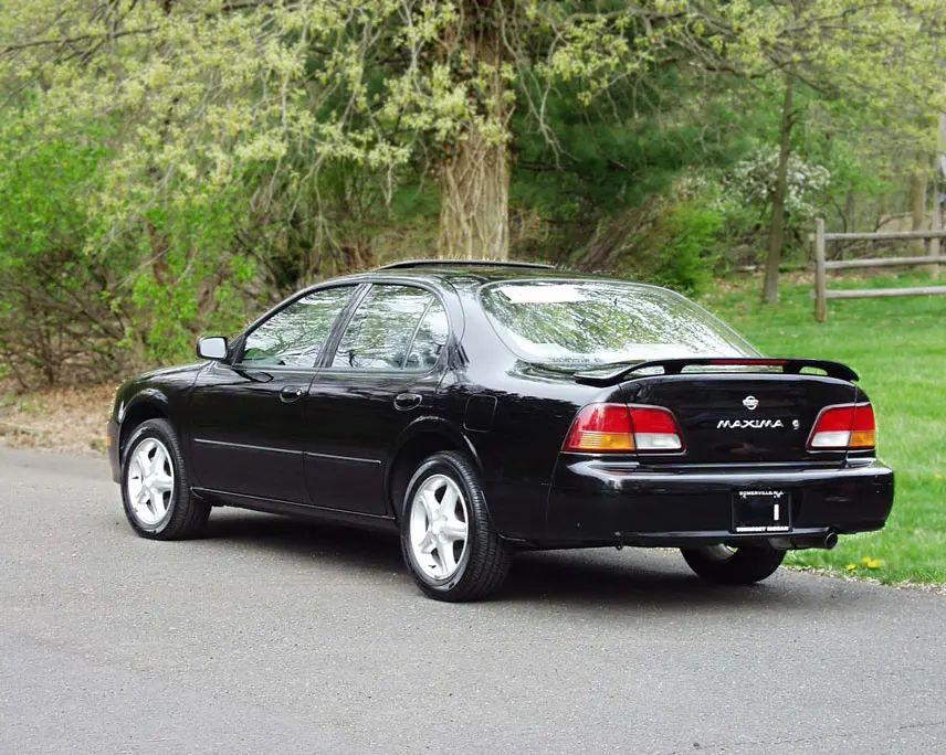 Nissan Maxima Maxima QX 2.0 V6 SE 6
