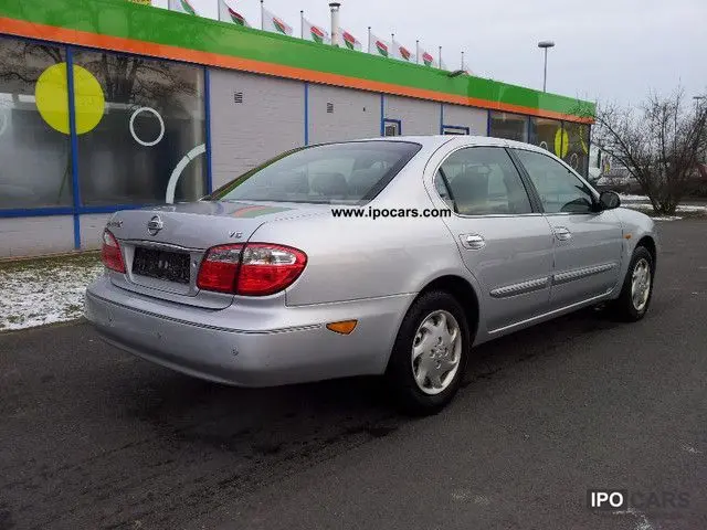Nissan Maxima Maxima QX 2.0 V6 1
