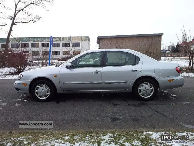 Nissan Maxima Maxima QX 2.0 V6 2
