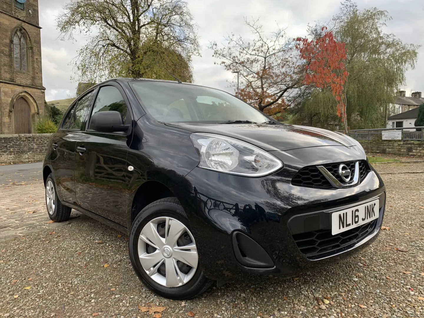 Nissan Micra Micra 1.0 IG-T Visia 4