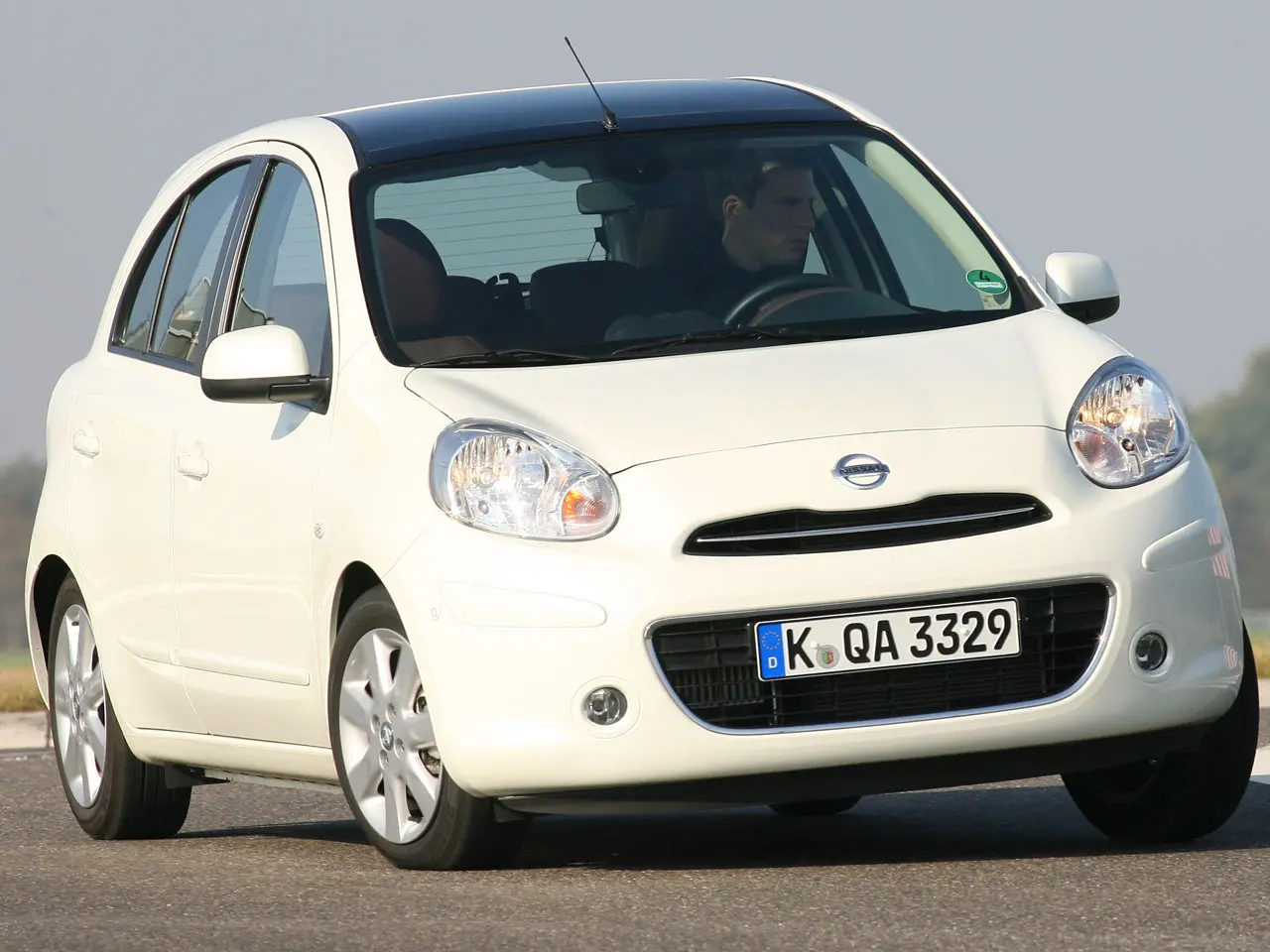 Nissan Micra Micra 1.2 DIG-S Desire CVT 7