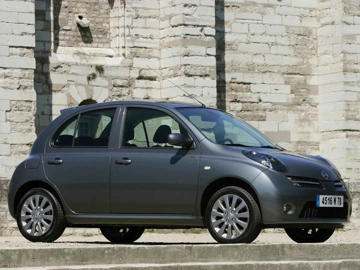 Nissan Micra Micra 1.6 160SR 4