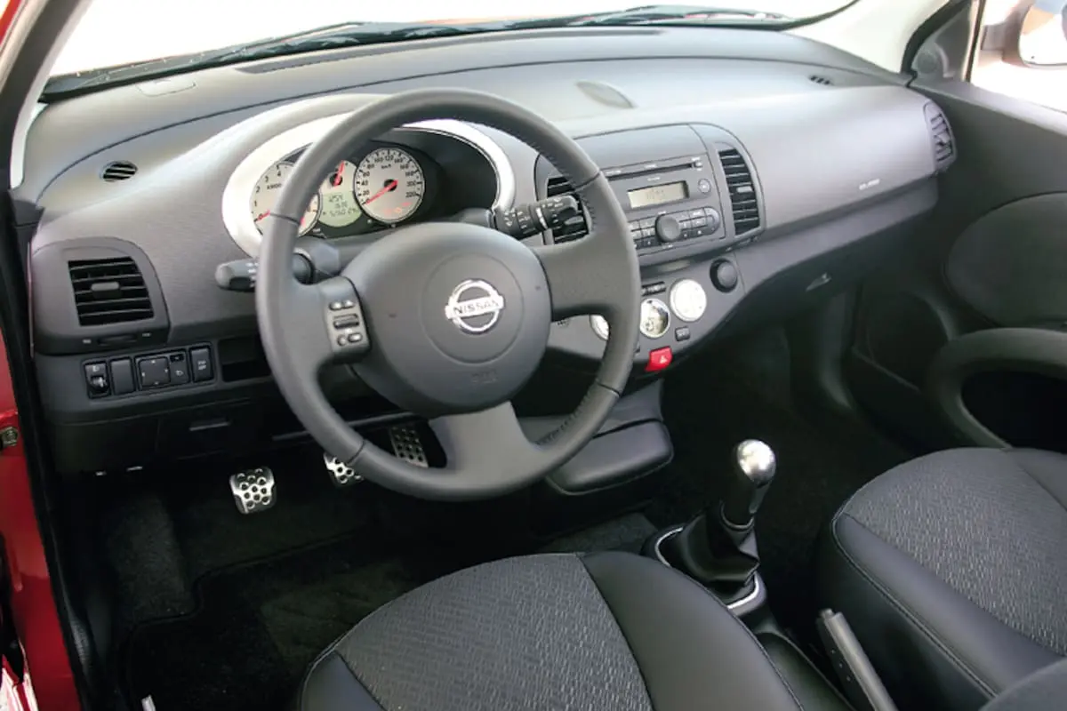 Nissan Micra Micra 1.6 160SR 4