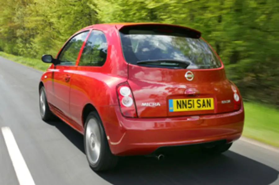 Nissan Micra Micra 1.6 160SR 5