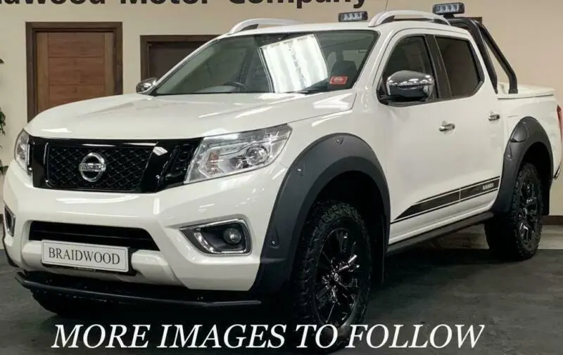 Nissan Navara Navara 2.3 dCi 163 4x4 Tekna 4