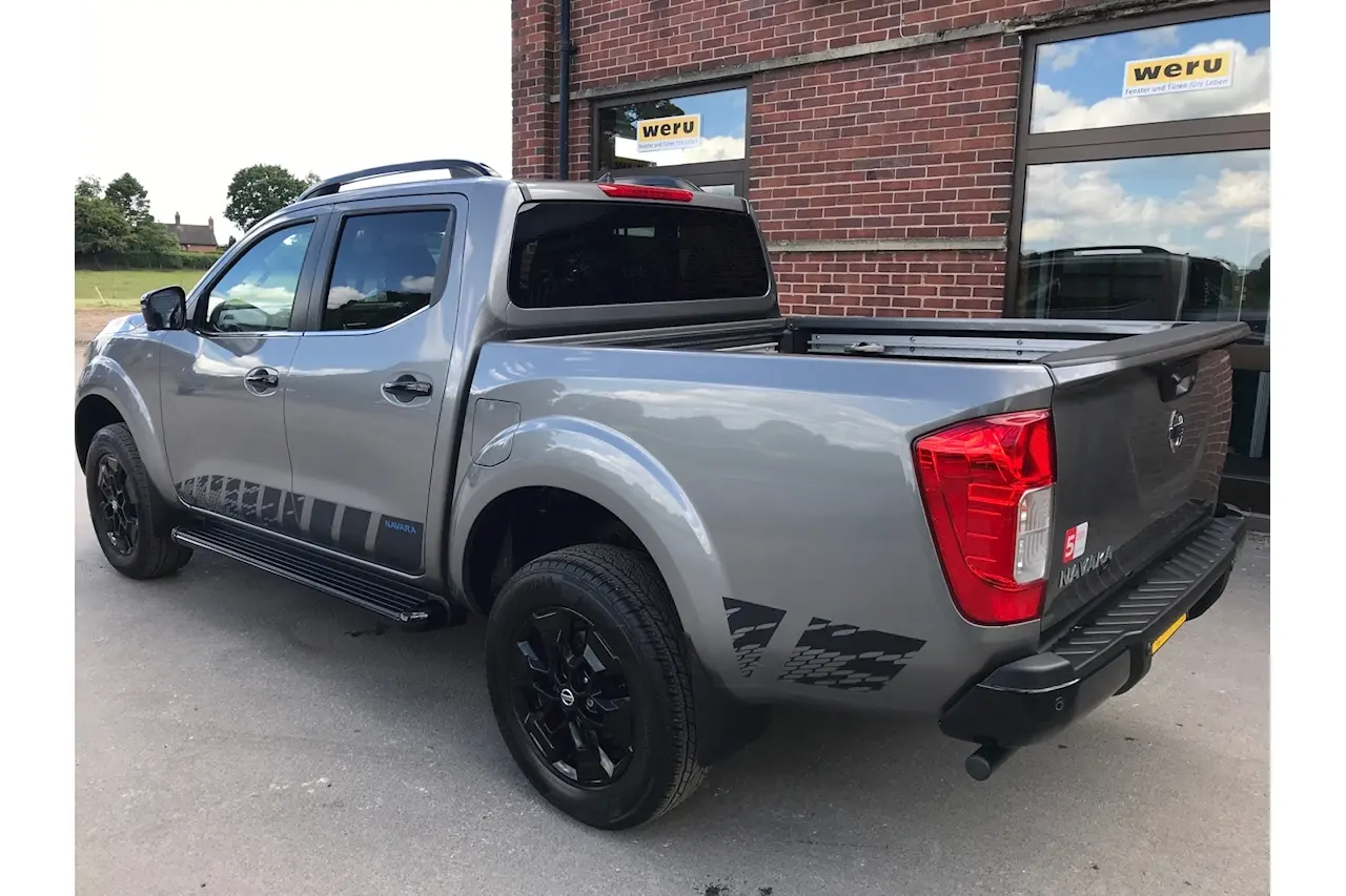 Nissan Navara Navara 2.3 dCi 190 4x4 Force 4