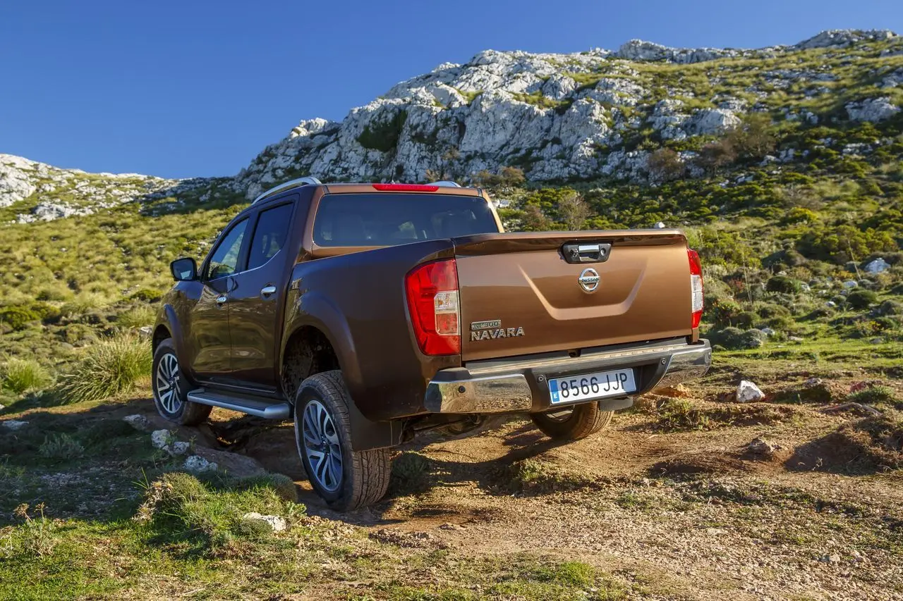 Nissan Navara Navara 2.3 dCi 190 4x4 Force 5