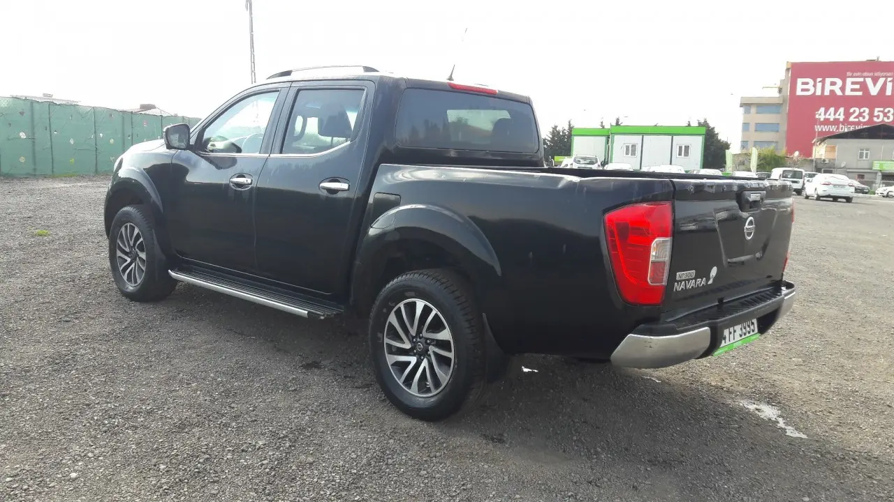 Nissan Navara Navara 2.3 dCi 190 4x4 Platinum 5