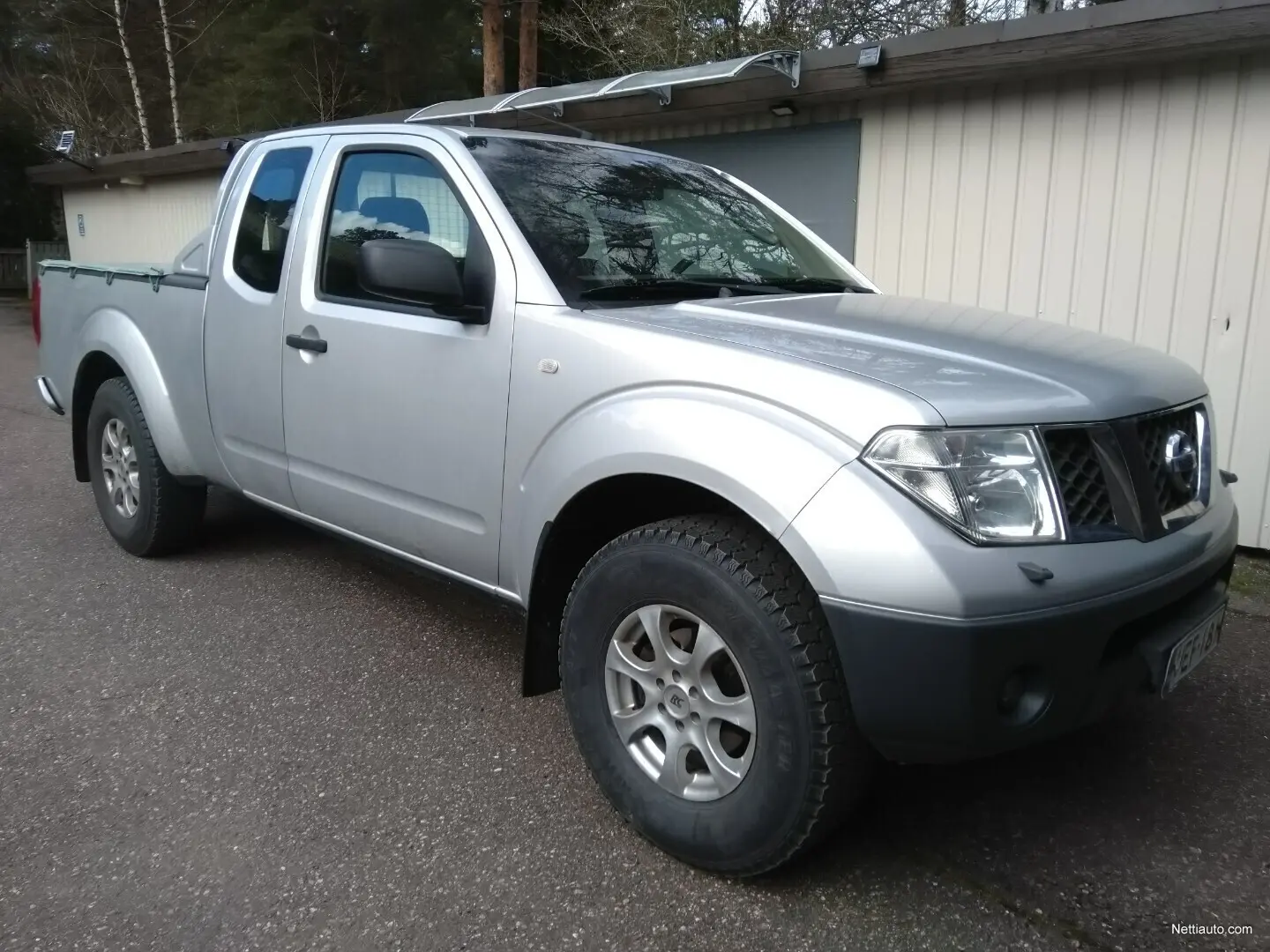 Nissan Navara Navara 2.5 D 4x2 LE Comfort Pack 0