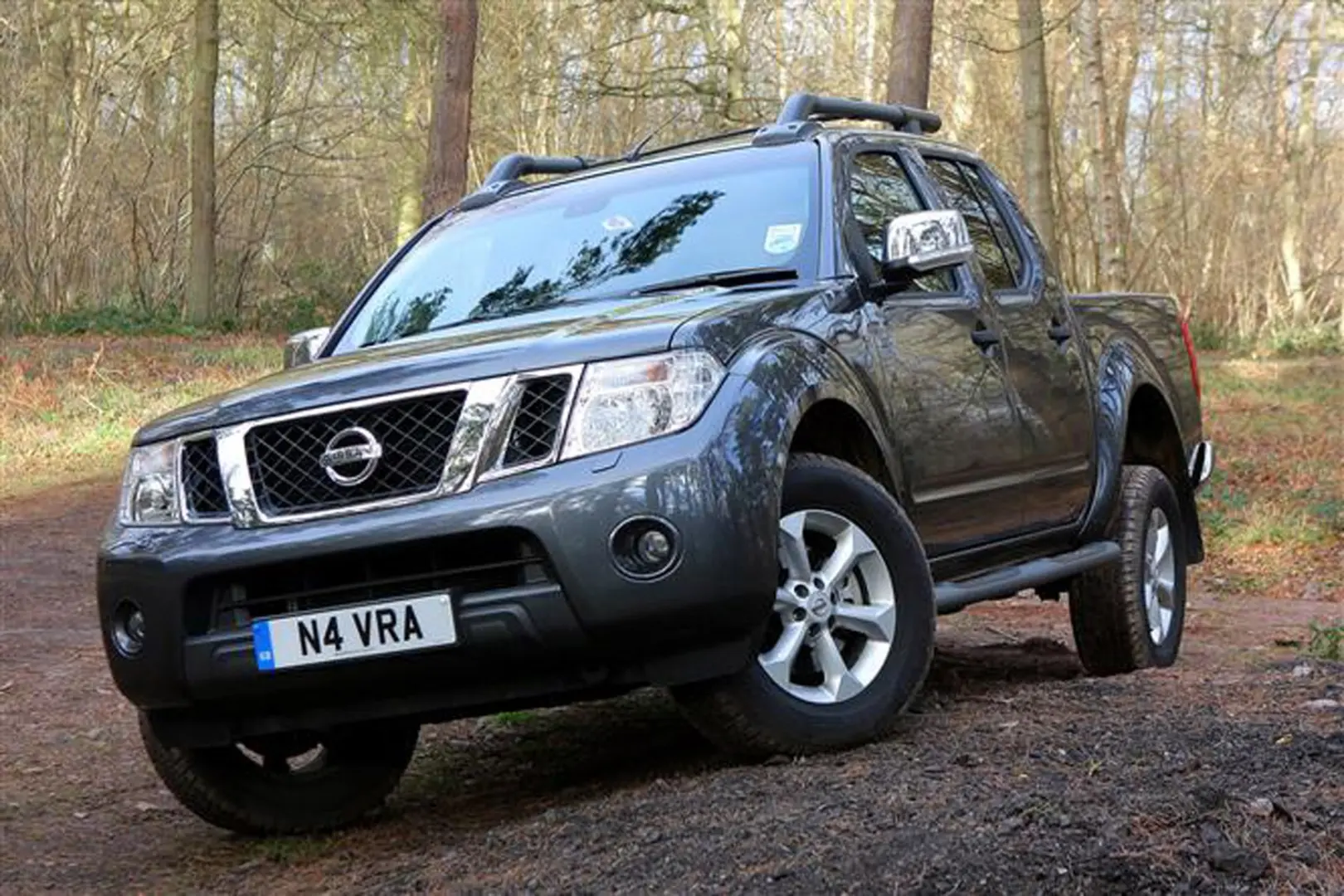 Nissan Navara Navara 2.5 D 4x4 SE 5