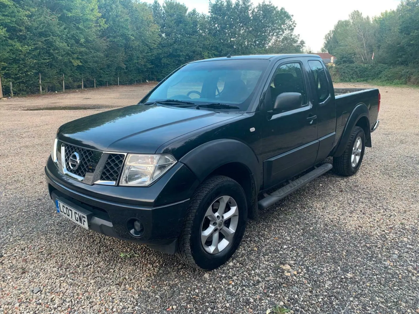 Nissan Navara Navara 2.5 D 4x4 SE 1