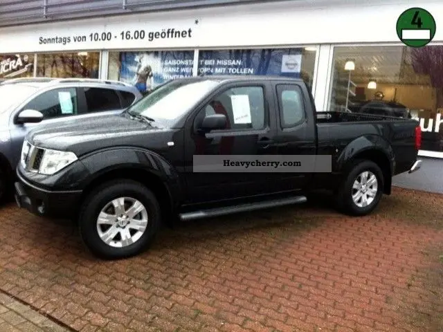Nissan Navara Navara 2.5 D 4x4 SE 2
