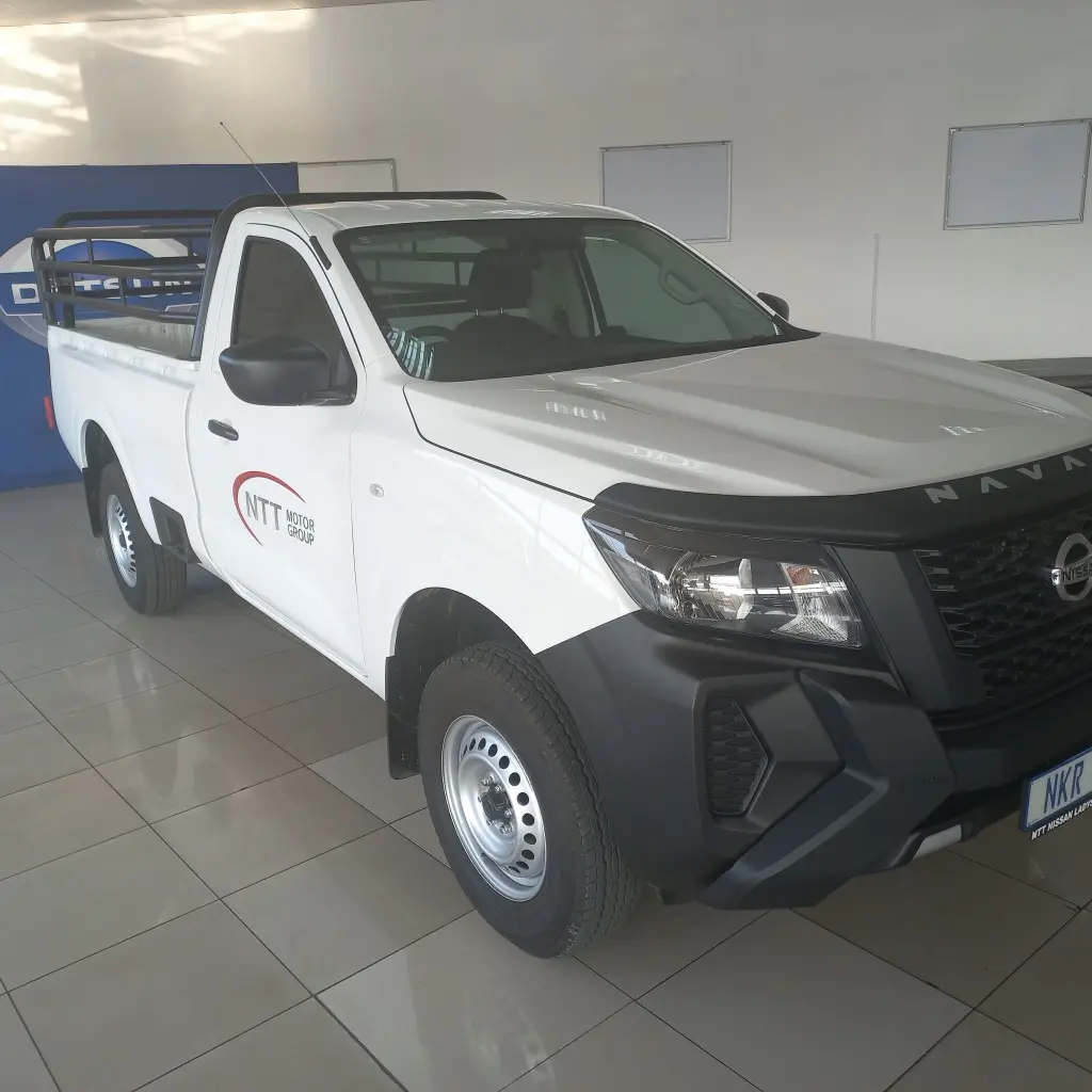 Nissan Navara Navara 2.5 D 4x4 Uzun Kasa SE 3