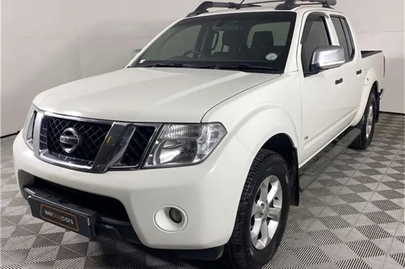 Nissan Navara Navara 3.0 TDI 4x4 Uzun Kasa LE 5