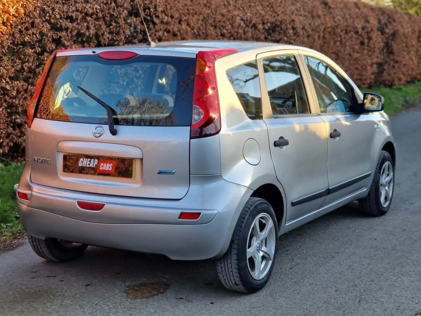 Nissan Note Note 1.4 Visia 5