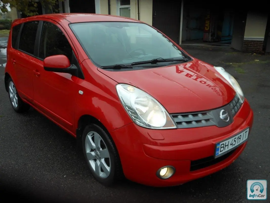 Nissan Note Note 1.5 DCI Tekna 6