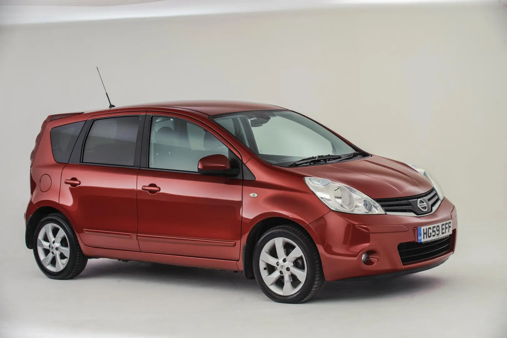 Nissan Note Note 1.4 Tekna 5