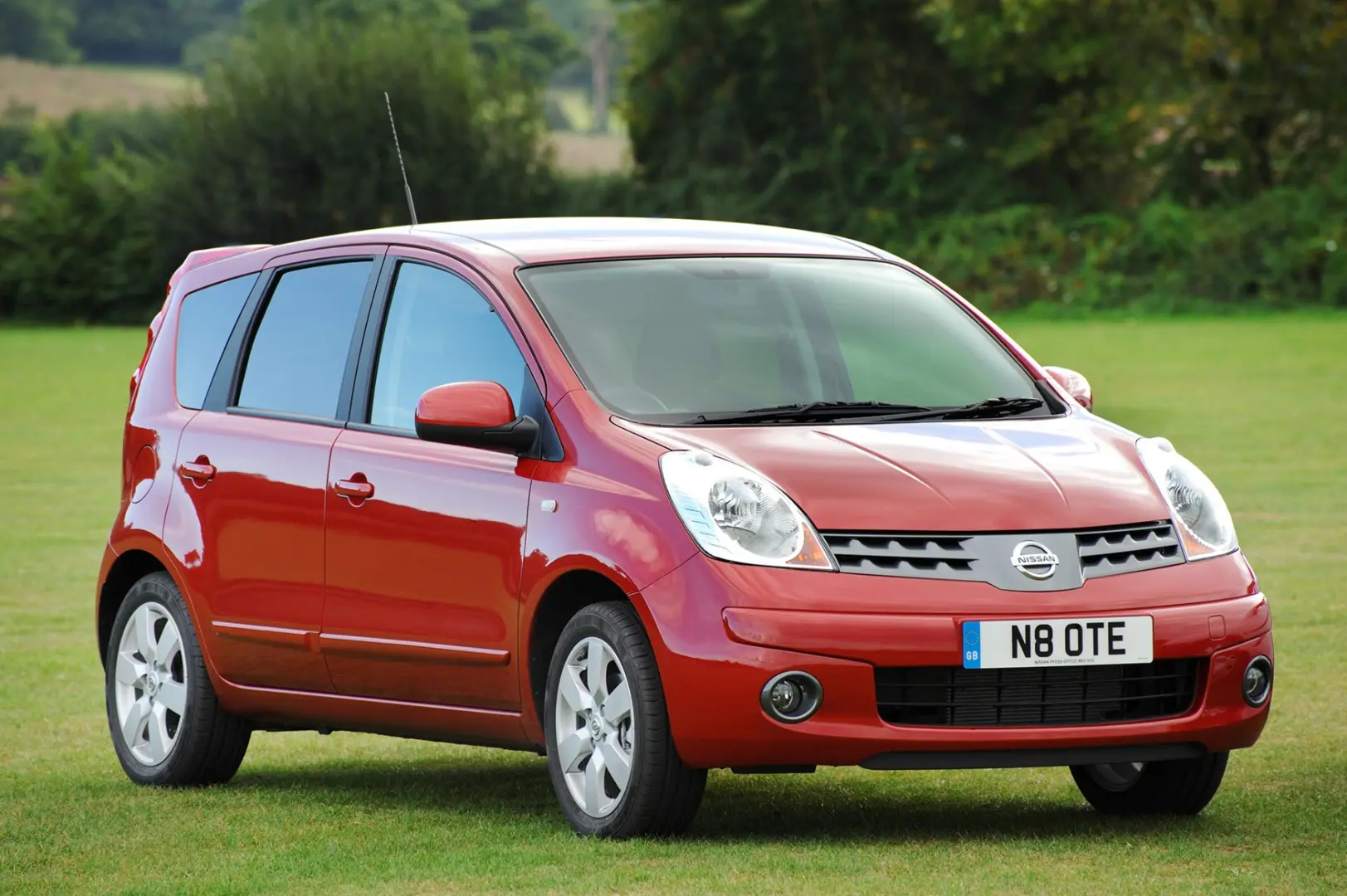 Nissan Note Note 1.4 Tekna 6