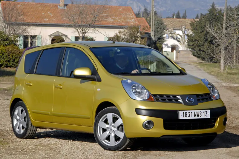 Nissan Note Note 1.4 Tekna 4
