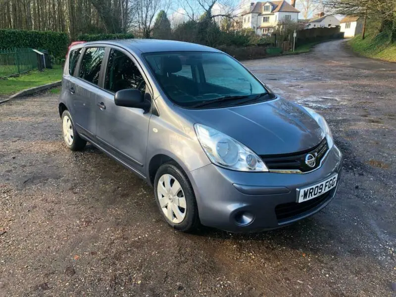 Nissan Note Note 1.6 Visia 6