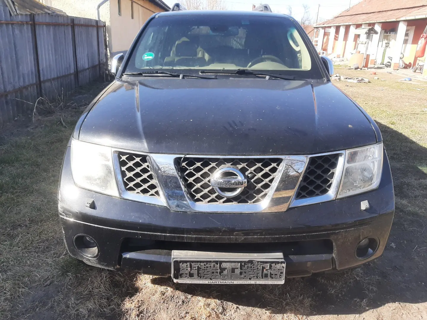 Nissan Pathfinder Pathfinder 2.5 TDI LE 4