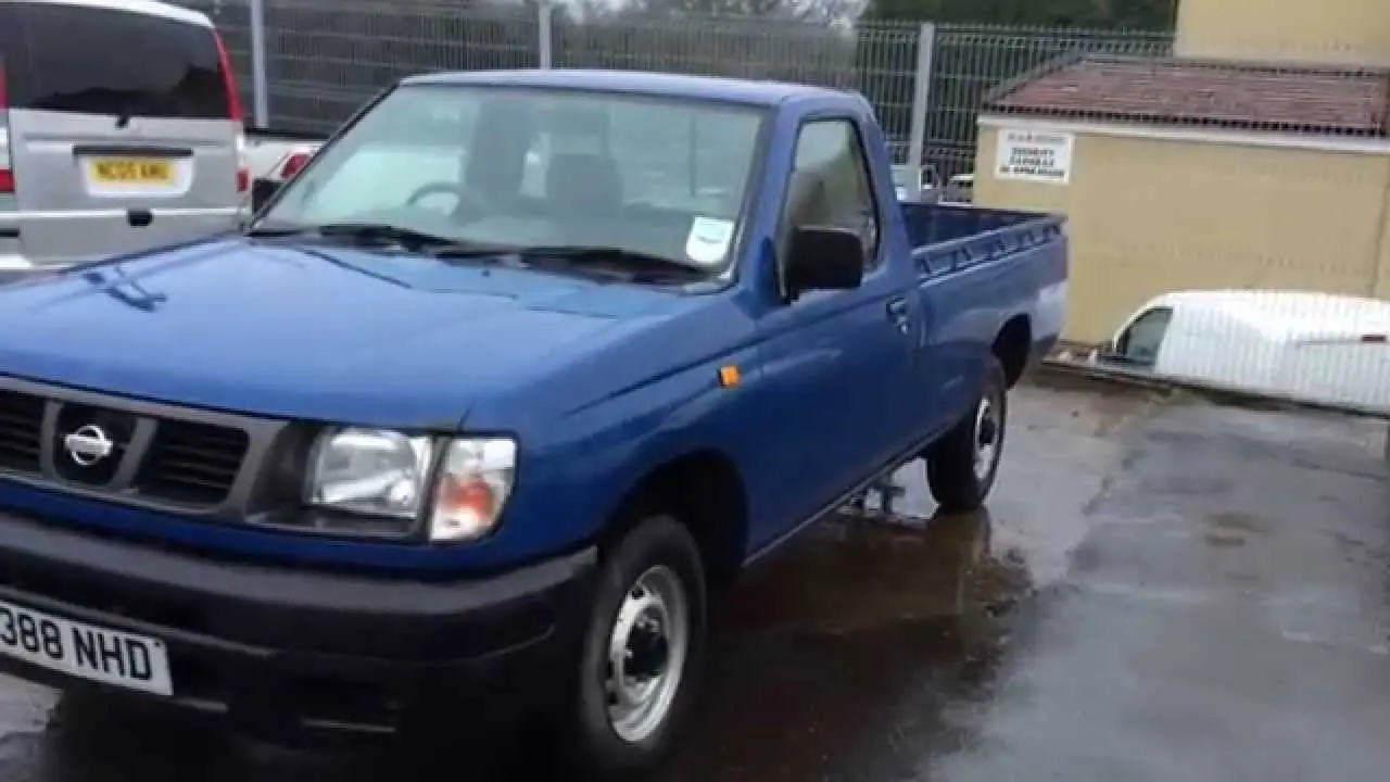 Nissan  Pick-Up 2.5 TDI 4x2 Skystar 4