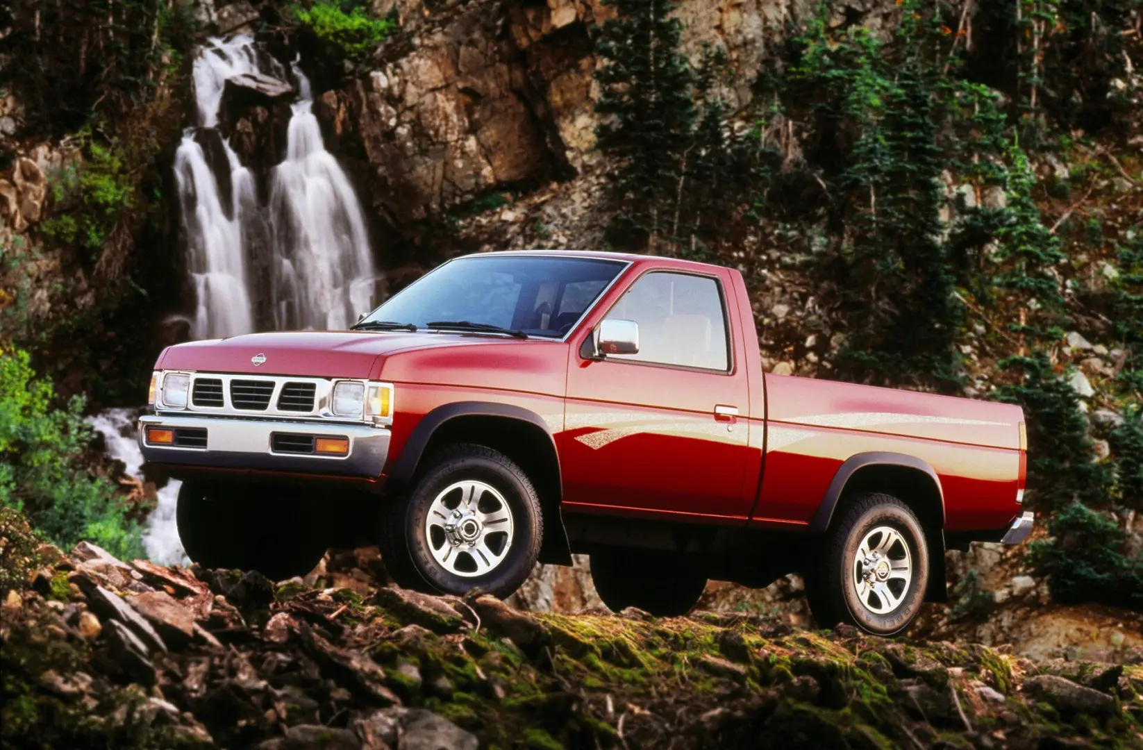 Nissan  Pick-Up 2.5 TDI 4x4 Skystar 4