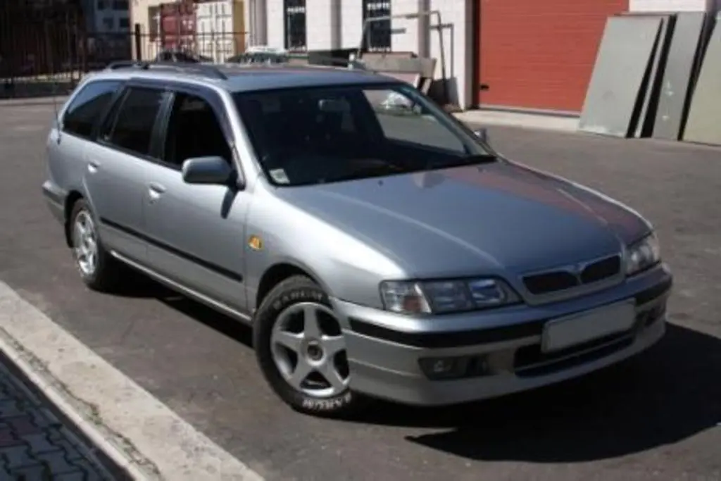 Nissan Primera Primera 1.6 Comfort 3