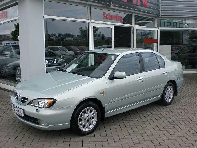 Nissan Primera Primera 1.6 Comfort 6