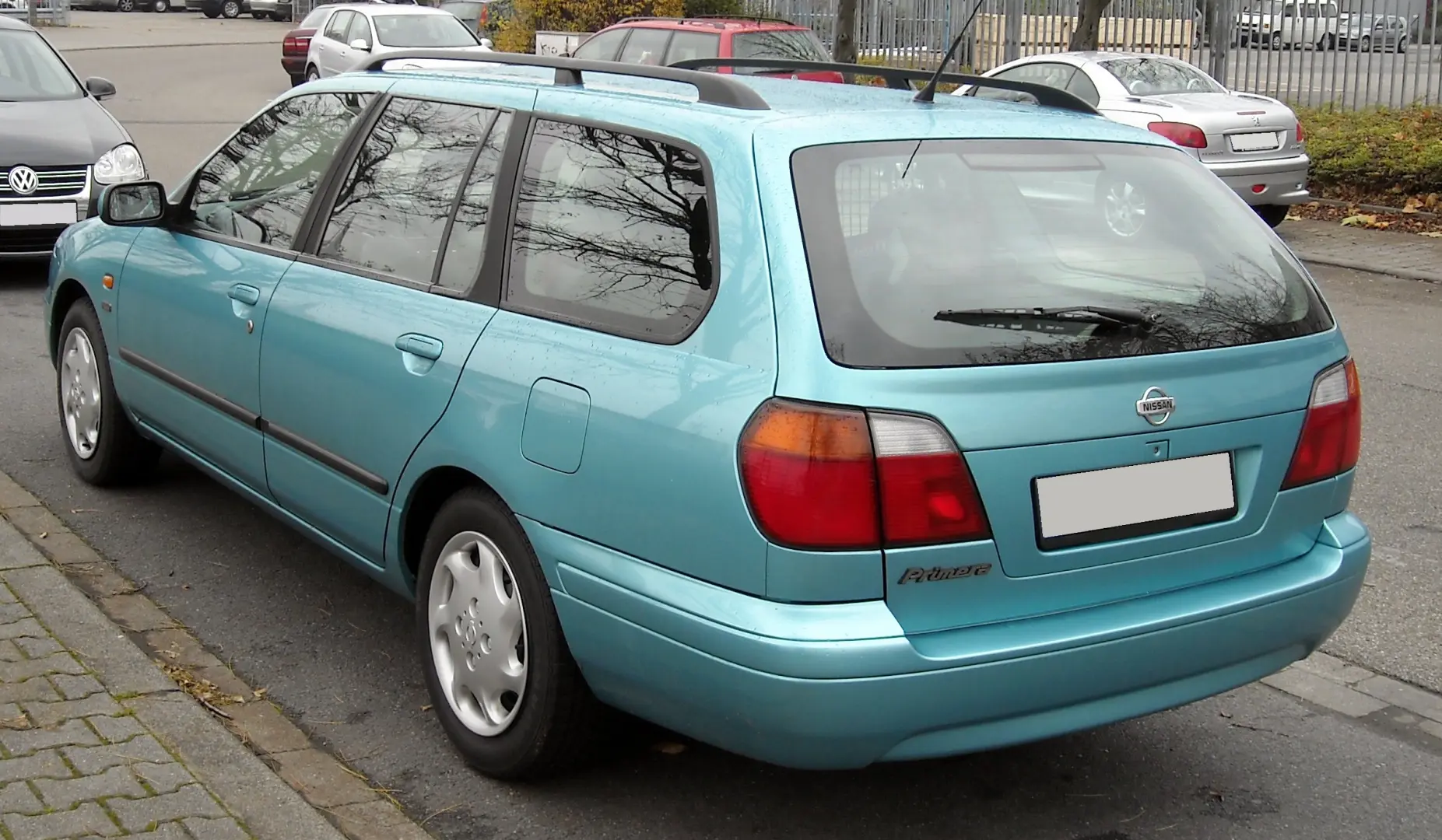 Nissan Primera Primera 1.6 Visia 5