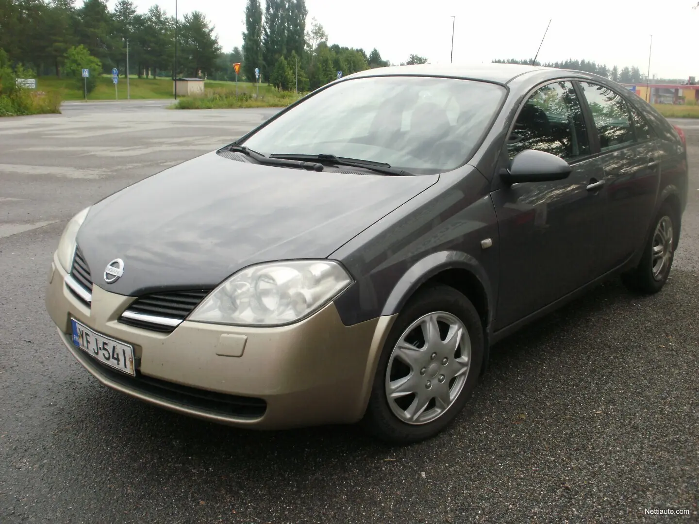 Nissan Primera Primera 1.6 Visia 4
