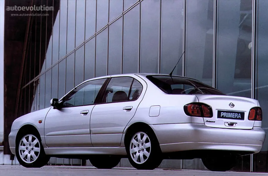 Nissan Primera Primera 1.8 Elegance 3