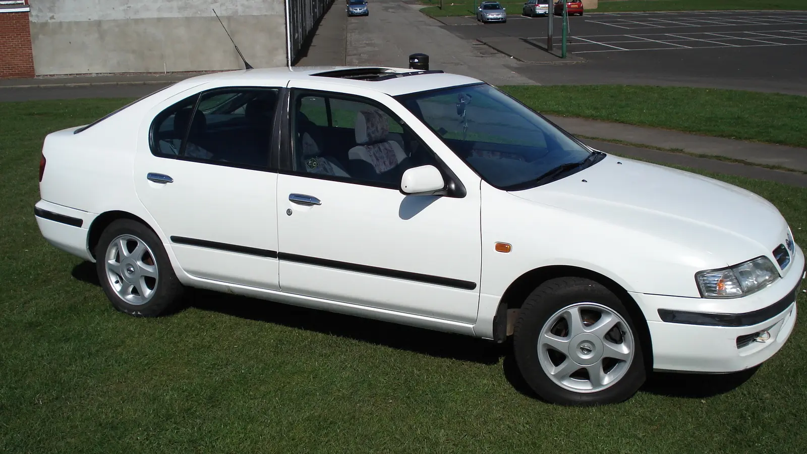 Nissan Primera Primera 1.8 Elegance 0