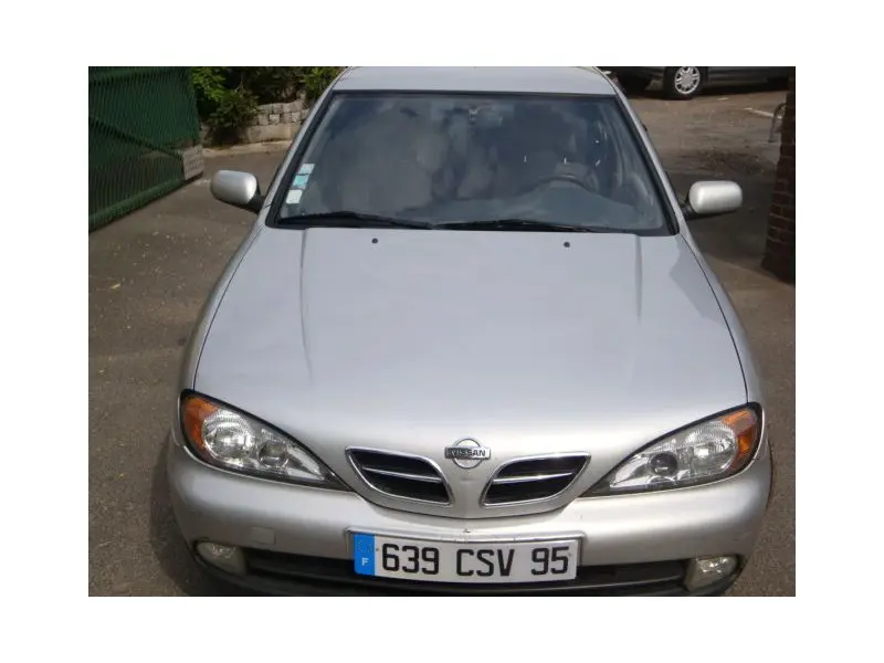 Nissan Primera Primera 1.8 Elegance 6