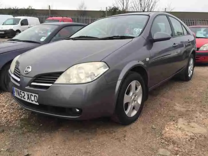 Nissan Primera Primera 2.0 SE 3