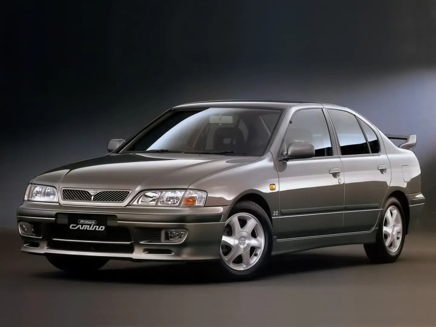 Nissan Primera Primera 2.0 Elegance 3