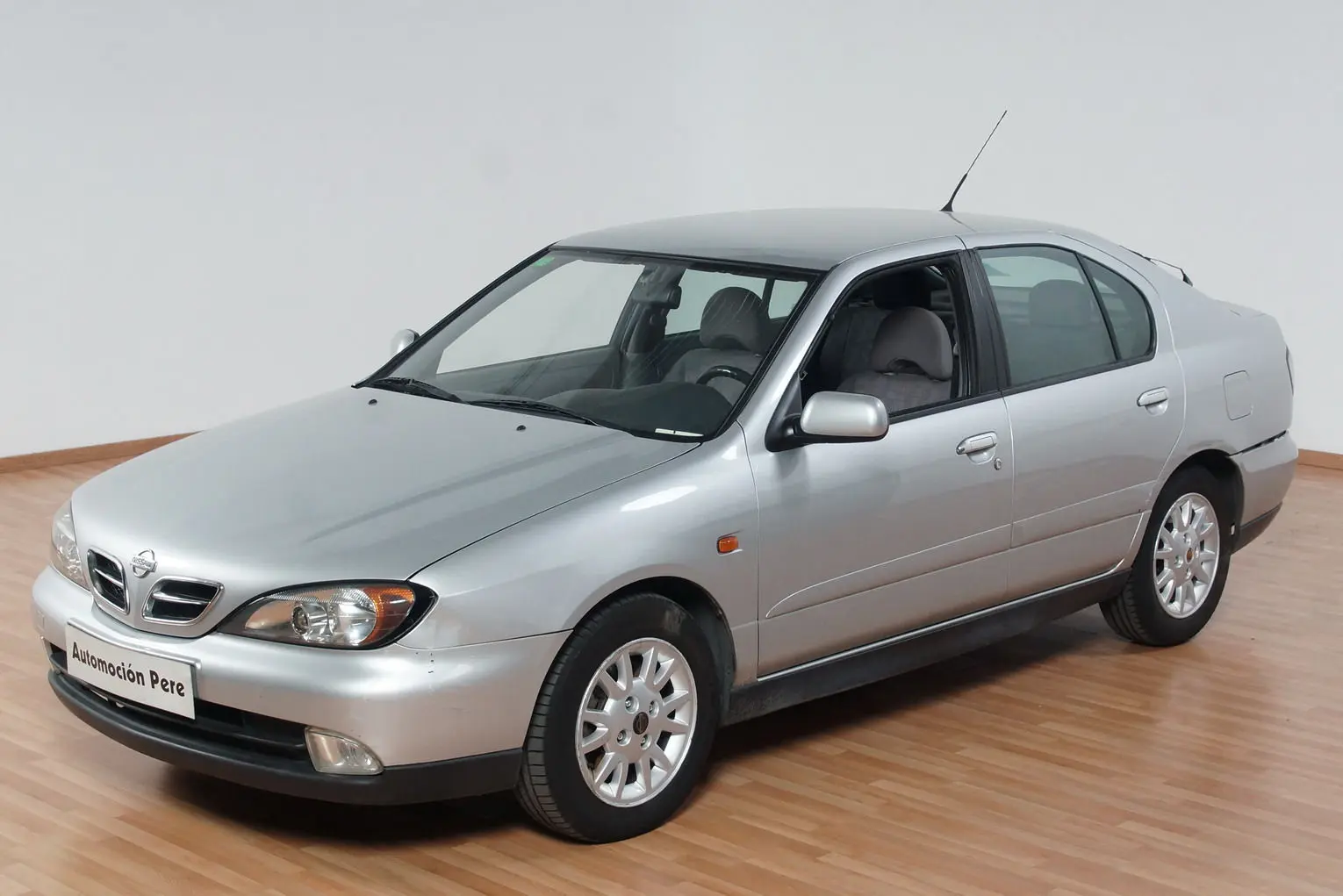 Nissan Primera Primera 2.0 TD Luxury 7