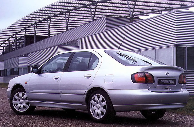 Nissan Primera Primera 1.8 Luxury 7