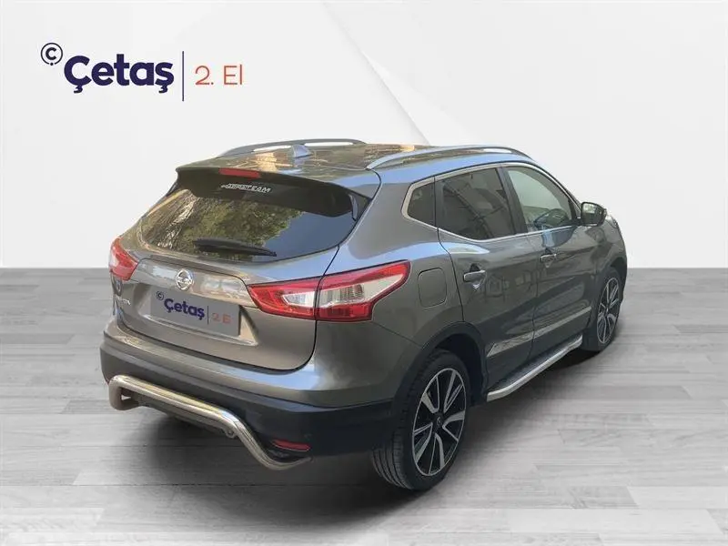 Nissan Qashqai Qashqai 1.2 DIG-T Black Edition X-tronic 5