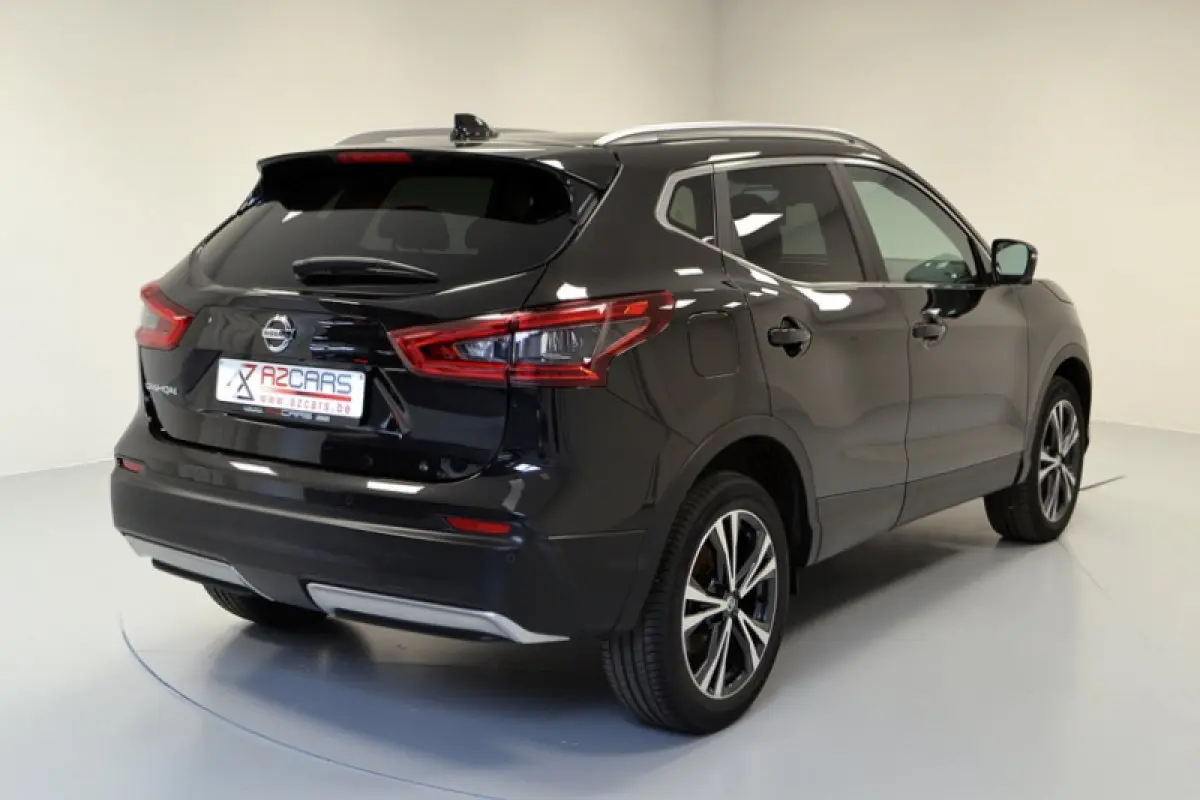 Nissan Qashqai Qashqai 1.2 DIG-T Design Pack X-tronic 3