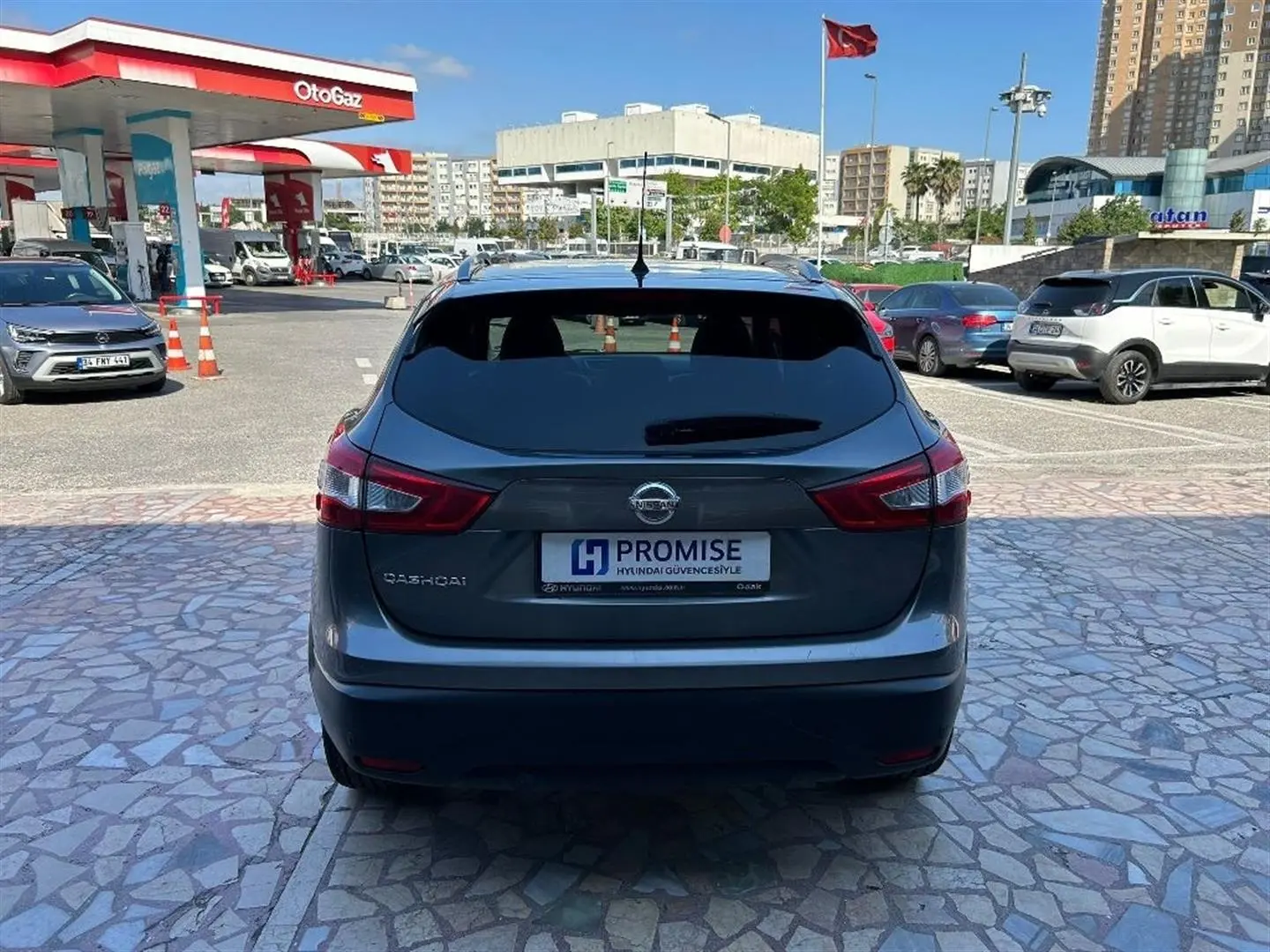 Nissan Qashqai Qashqai 1.2 DIG-T Platinum X-tronic 6