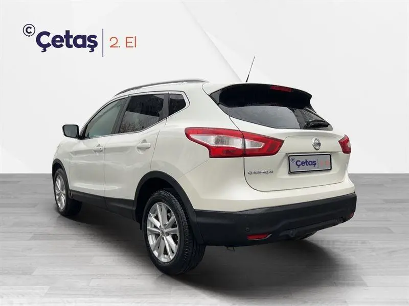 Nissan Qashqai Qashqai 1.2 DIG-T Sky Pack X-tronic 3