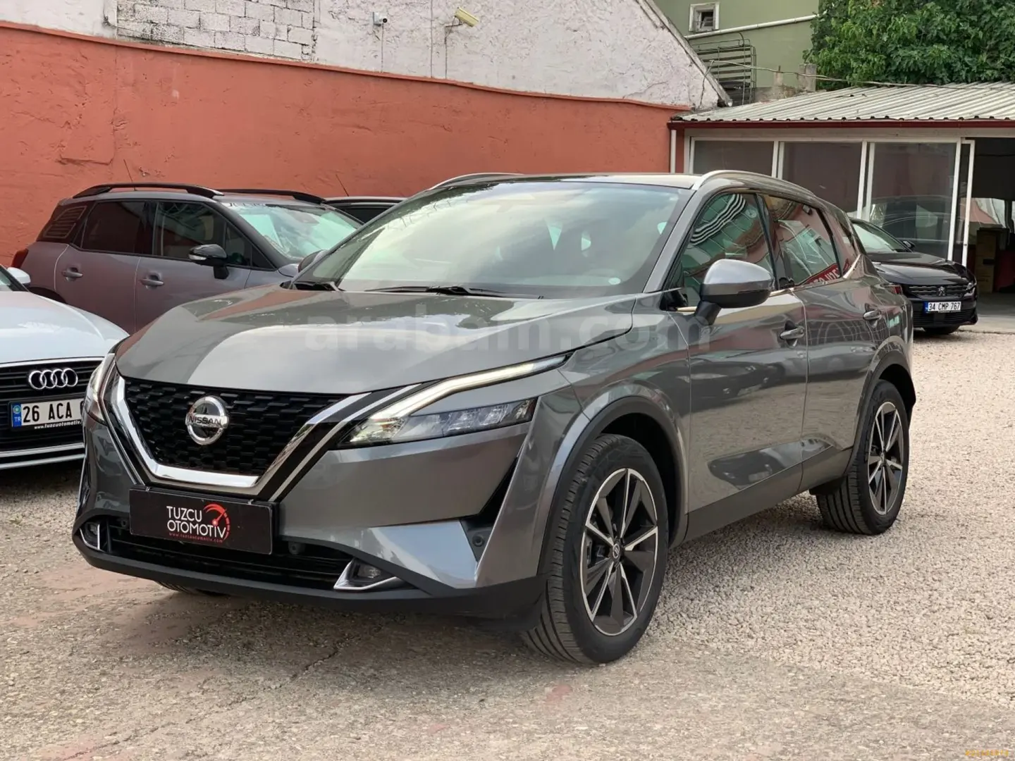 Nissan Qashqai Qashqai 1.3 DIG-T Skypack 4x4 CVT 4