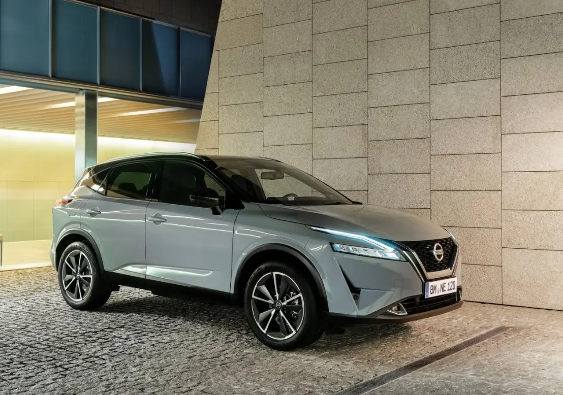 Nissan Qashqai Qashqai 1.3 MHEV DIG-T 4x2 Tekna 6