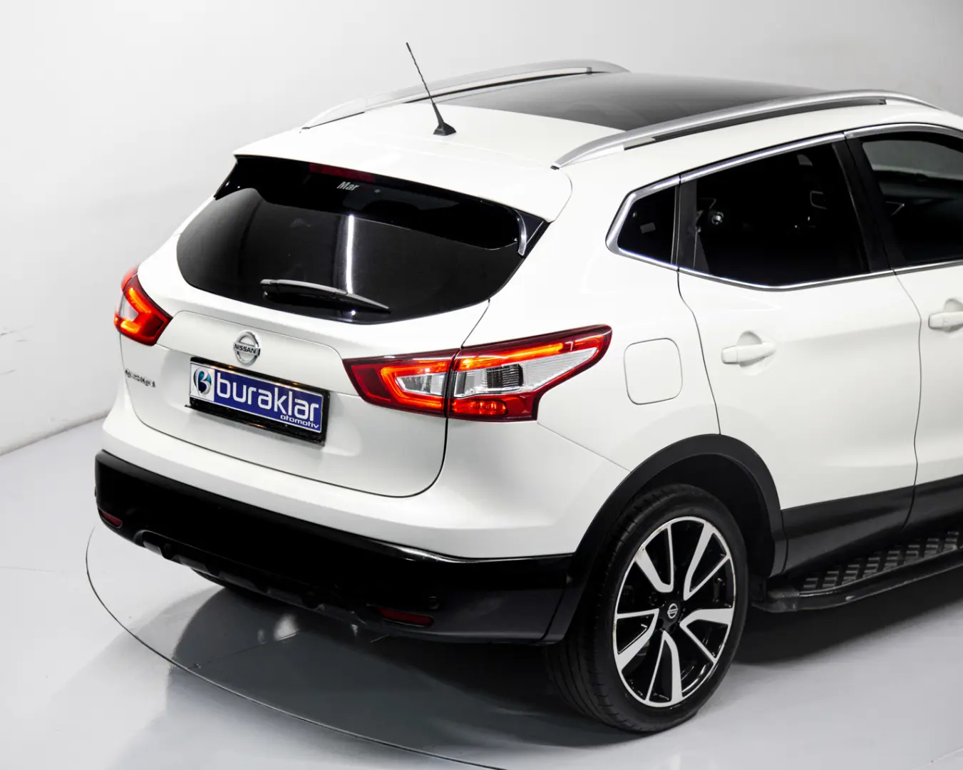 Nissan Qashqai Qashqai 1.6 DCI Start&Stop Black Edition 1
