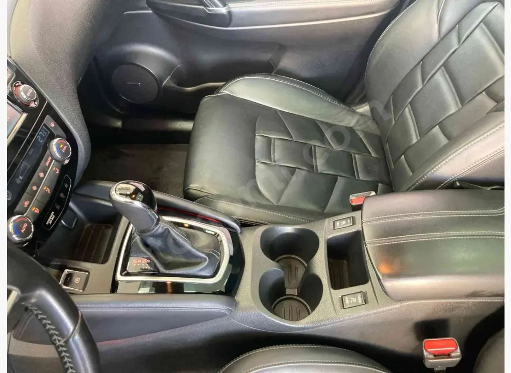Nissan Qashqai Qashqai 1.6 DCI Start&Stop Platinum Premium Pack 3
